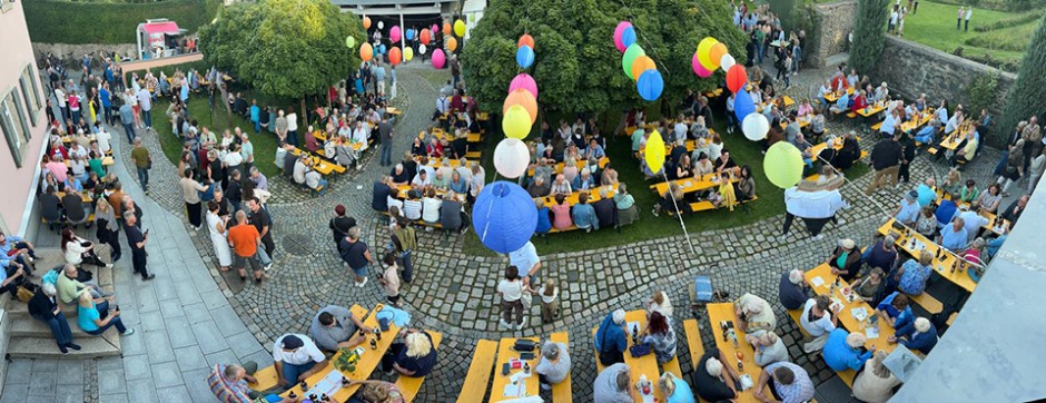 innenhofkonzert-am-10-08-2023-45-1.jpg
